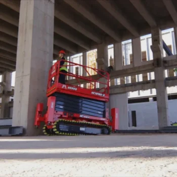 Factory Price! Crawler Self-Propelled Hydraulic Scissor Lift for Outdoor Rough Terrain
